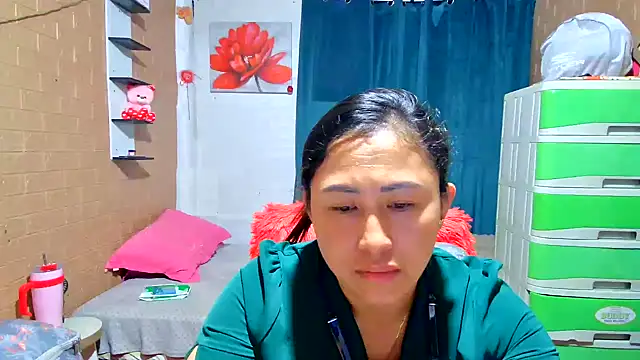 Snapshot of M_e_c_e_l chatting on 02-08-26, 09:56 M e c e l online show from 02-08-26, 09:56