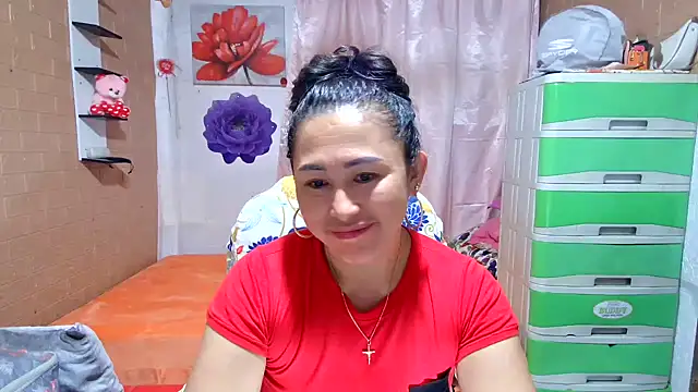 Snapshot of M_e_c_e_l chatting on 05-28-26, 08:28 M e c e l online show from 05-28-26, 08:28