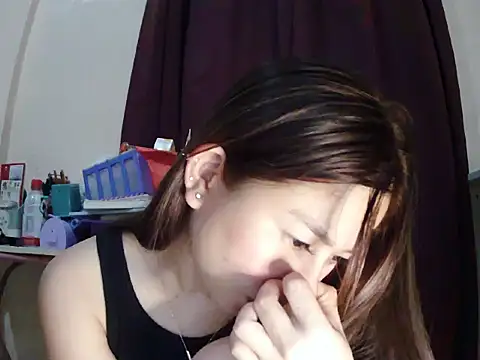 Snapshot of Mia_2022 chatting on 12-29-24, 04:51 Mia 2022 online show from 12-29-24, 04:51