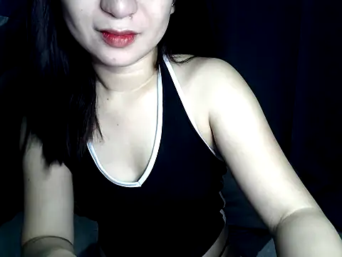 Mia 2022 online show from 05-19-26, 03:29