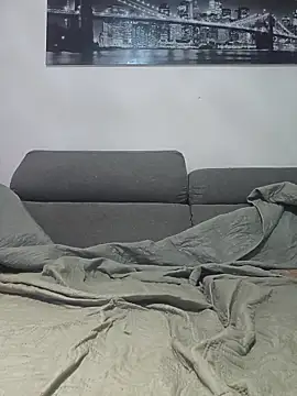 Lorettelorena online show from 07-30-26, 02:32