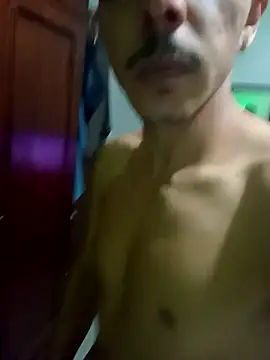 Snapshot of JuninhoPilati chatting on 04-01-26, 03:51 JuninhoPilati online show from 04-01-26, 03:51