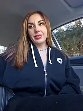 Snapshot of Kalli_Fornia chatting on 02-21-25, 08:29 Kalli Fornia online show from 02-21-25, 08:29