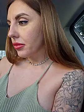 Snapshot of Kalli_Fornia chatting on 02-27-25, 12:23 Kalli Fornia online show from 02-27-25, 12:23