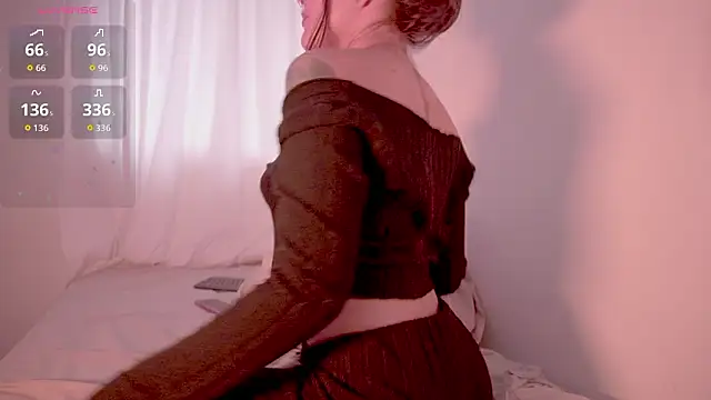 Snapshot of HannaMoom chatting on 02-07-26, 10:02 HannaMoom online show from 02-07-26, 10:02