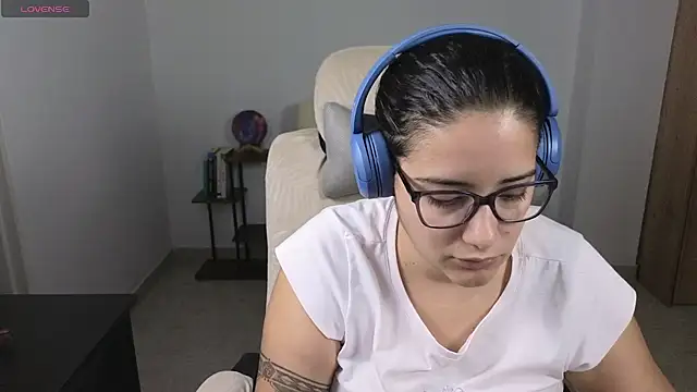 blue  moon  online show from 07-28-26, 03:35