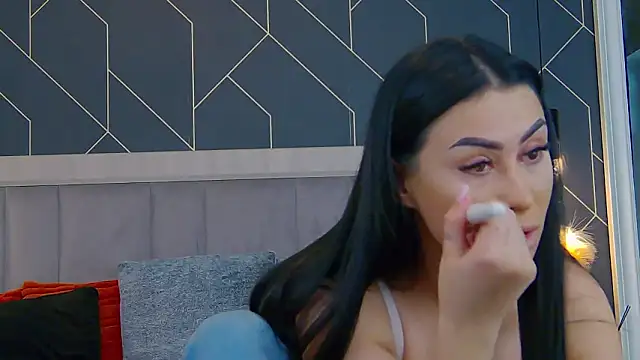 EmyLaveau online show from 03-02-26, 06:14