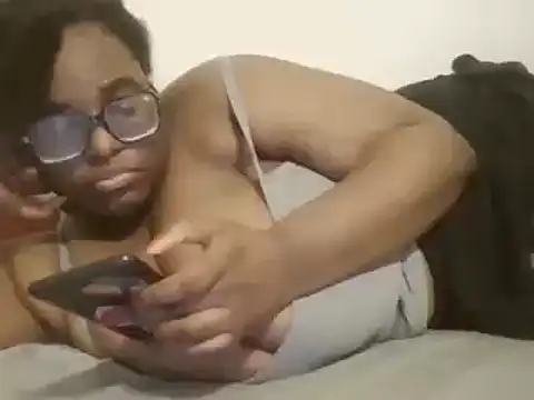 Snapshot of MissCC99 chatting on 03-22-25, 01:11 MissCC99 online show from 03-22-25, 01:11