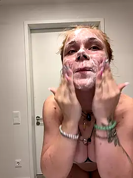 PennyPrincess online show from 10-01-25, 01:17