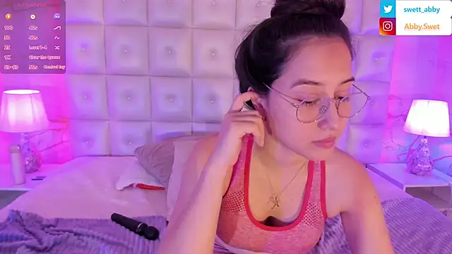 Snapshot of Abby_Sweet1_ chatting on 02-10-25, 02:37 Abby Sweet1  online show from 02-10-25, 02:37
