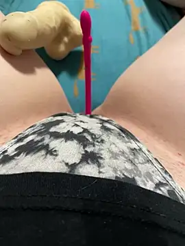 katcclovea online show from 03-15-25, 04:54