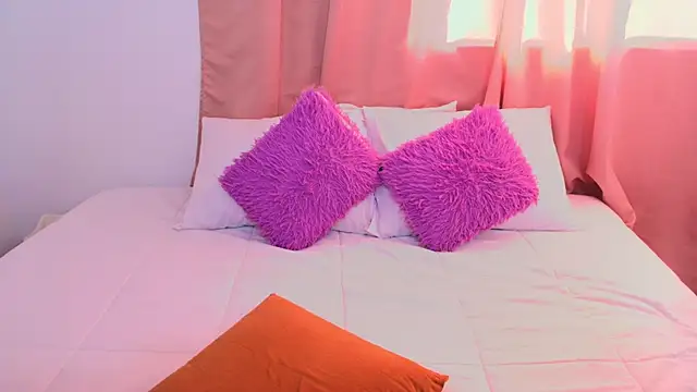 Snapshot of yulina_xue chatting on 03-09-25, 09:46 yulina xue online show from 03-09-25, 09:46