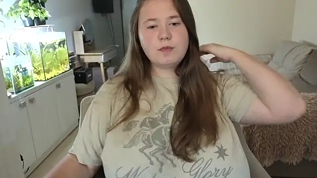 Snapshot of remirann_ chatting on 09-29-25, 12:10 remirann online show from 09-29-25, 12:10