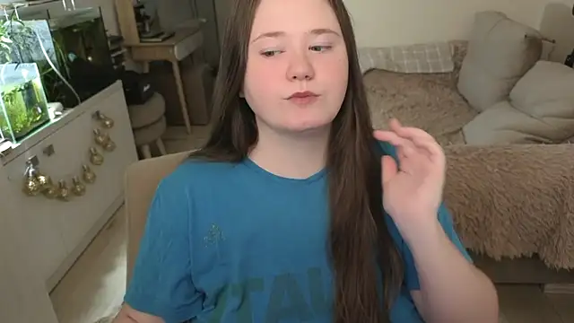 Snapshot of remirann_ chatting on 03-16-26, 10:41 remirann online show from 03-16-26, 10:41