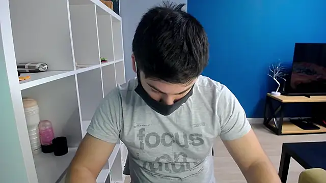 Tomguys online show from 03-21-25, 03:46