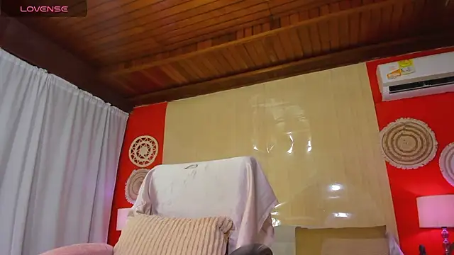 Snapshot of BarbieKano chatting on 05-06-26, 12:41 BarbieKano online show from 05-06-26, 12:41