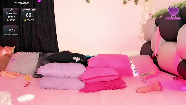 sabrinamossii online show from 04-22-26, 12:02