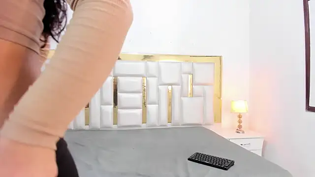 Kylieandjhonny online show from 03-14-25, 06:50