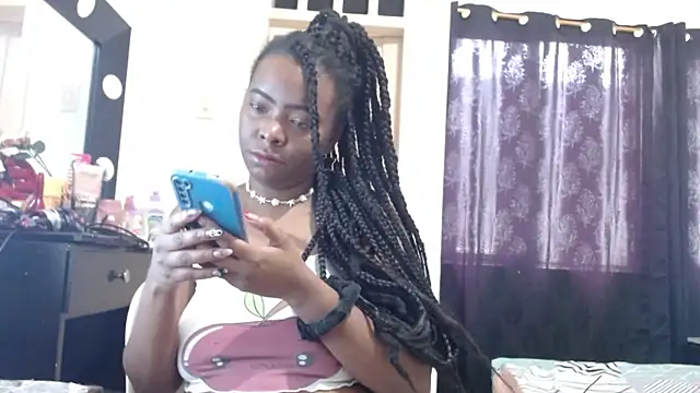 hot and naughty latin online show from 10-28-25, 05:59