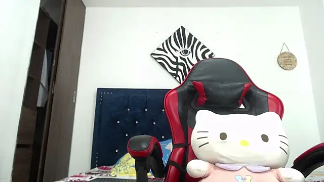 QueenSquirt  online show from 01-31-26, 08:51