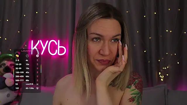  LadyMargo  online show from 04-30-26, 12:39