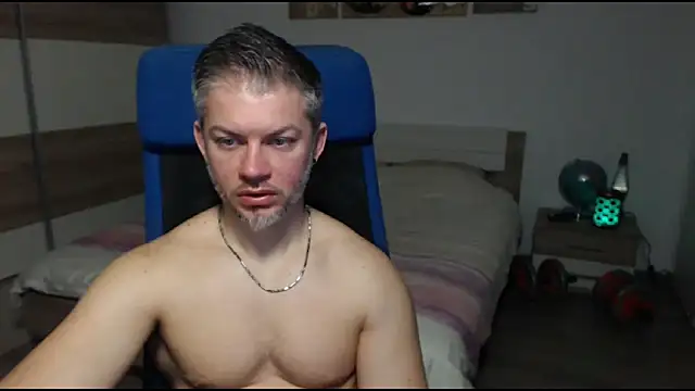 RobbyShawz online show from 03-05-25, 05:40