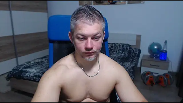 RobbyShawz online show from 11-03-25, 05:20