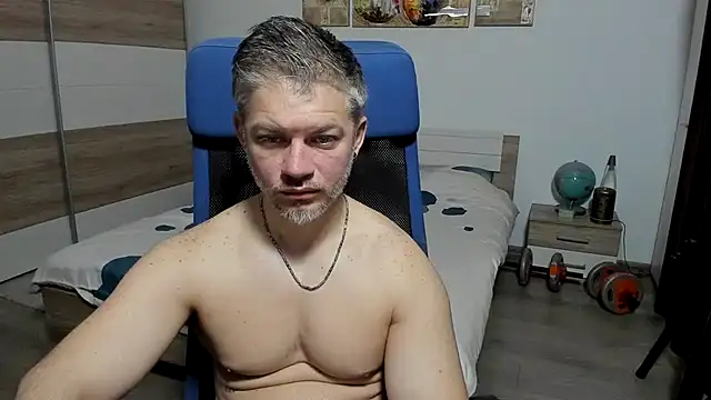 RobbyShawz online show from 04-12-26, 05:23