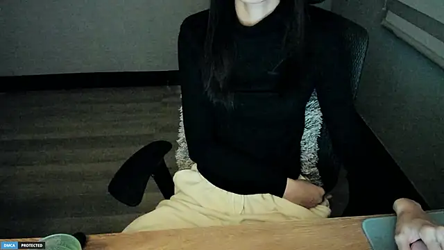 Ayase momo online show from 01-23-25, 08:24