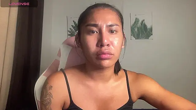 Alaia Pope online show from 06-19-26, 06:23
