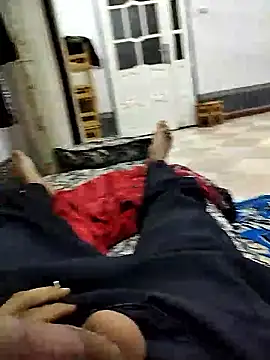 Snapshot of yacinemsila chatting on 11-09-25, 06:28 yacinemsila online show from 11-09-25, 06:28