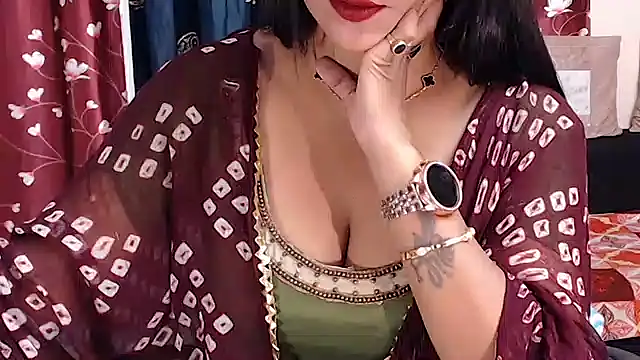 Naiaa-mylove online show from 06-13-26, 06:33