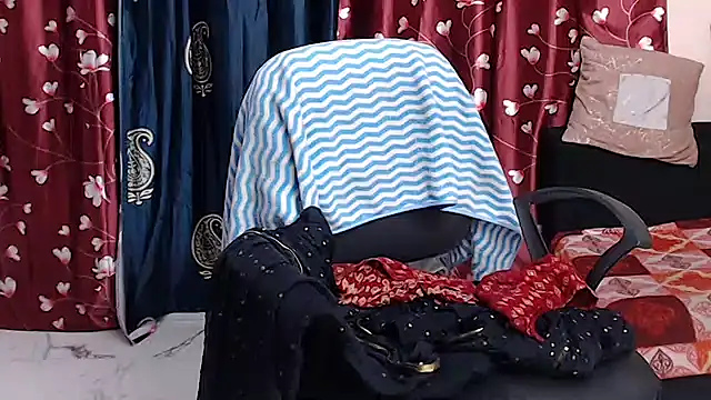 Naiaa-mylove online show from 07-07-26, 06:38