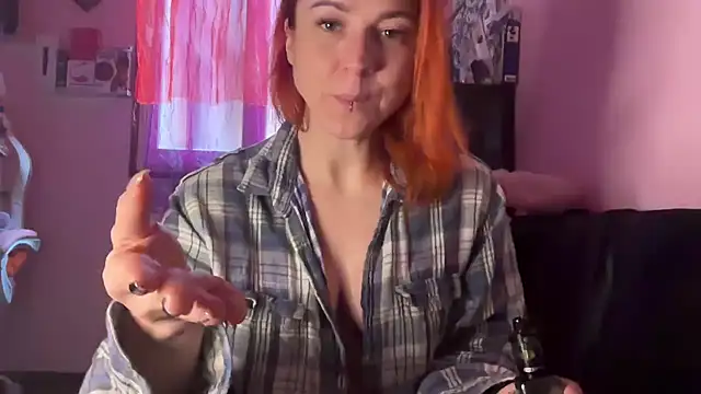 Nikky Divine online show from 02-05-26, 07:46