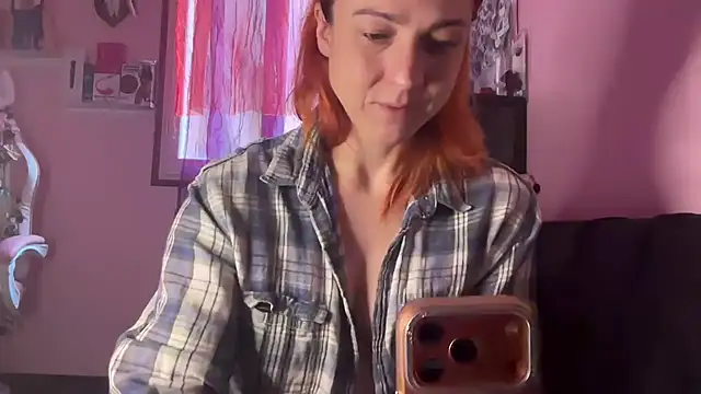 Nikky Divine online show from 02-14-26, 08:22