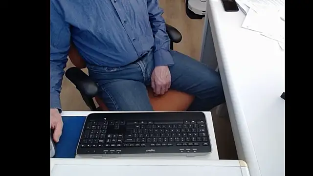 dutchpornking online show from 03-18-25, 03:21