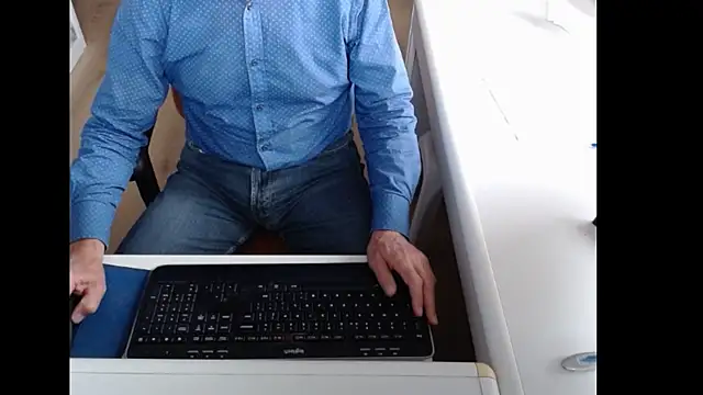 dutchpornking online show from 09-26-25, 07:45