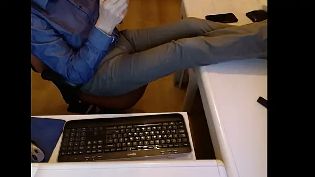 dutchpornking online show from 03-25-26, 07:20