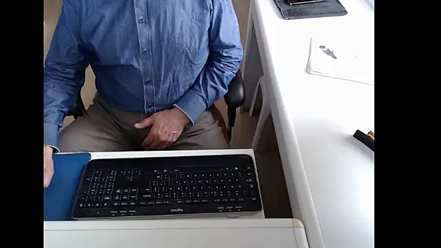 dutchpornking online show from 04-12-26, 06:29