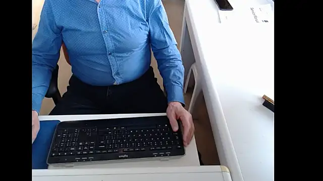 dutchpornking online show from 04-15-26, 06:42