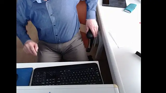 dutchpornking online show from 04-25-26, 06:05