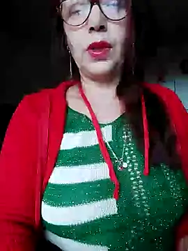 Chriss Tinaa online show from 12-21-24, 10:39