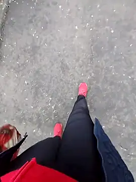 Chriss Tinaa online show from 02-15-25, 07:16