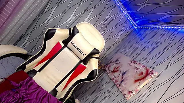 Sluty Pinay bbygirl online show from 12-18-24, 01:15