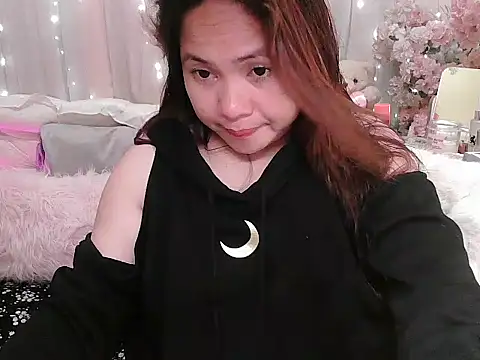 OhmyPinay online show from 09-24-25, 01:36