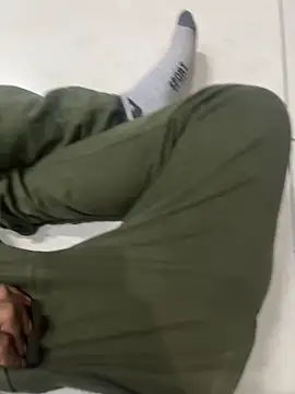 Snapshot of luciferdxm5 chatting on 03-10-25, 04:07 luciferdxm5 online show from 03-10-25, 04:07