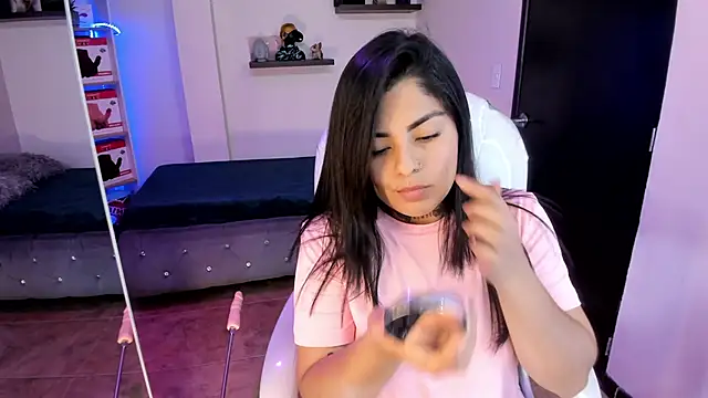 Catalinaa martinez online show from 02-10-25, 07:49