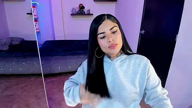 Catalinaa martinez online show from 03-02-25, 01:47