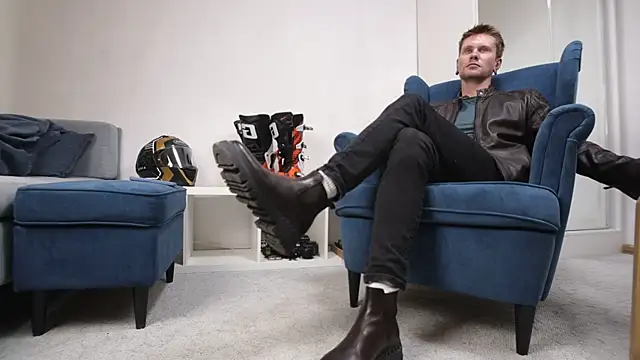 kevin-park online show from 09-20-25, 02:07