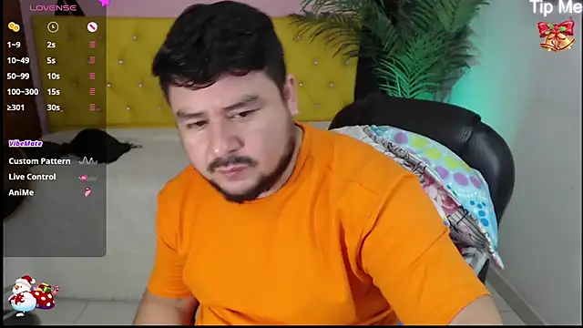 Snapshot of oso_dirty_ chatting on 12-08-24, 05:55 oso dirty  online show from 12-08-24, 05:55